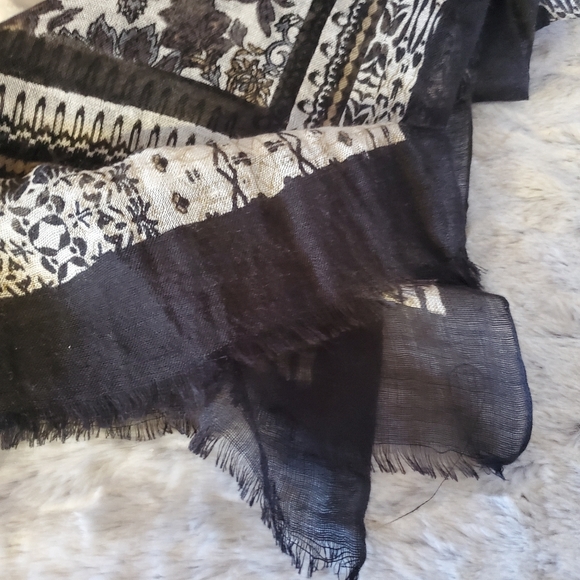 Linen-like Sheer Black Gray Oblong Scarf - Picture 3 of 6